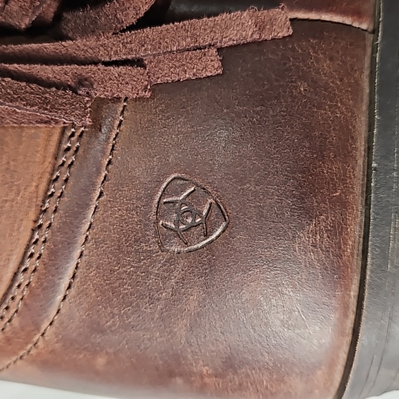 Ariat low fringe heeled brown boot  size 6 - Picture 11 of 15
